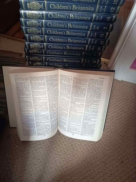 Photo of free Children's Britannica 20 volumes (Brandwood End B14) #1