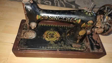 Photo of free Antique singer sewing machine (Bootle, L20) #1
