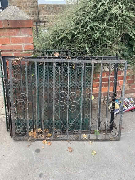 Photo of free Metal gates (Walton Manor OX2) #1