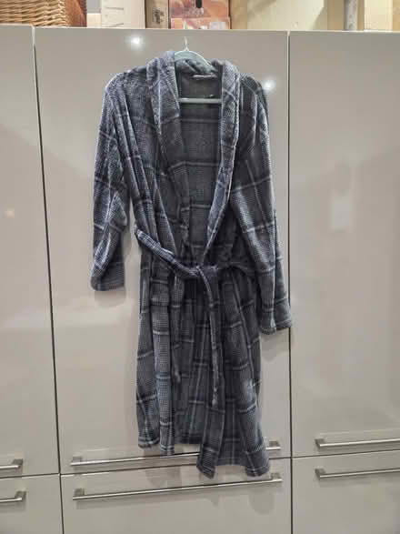 Photo of free Mens dressing gown small/medium (Ladywell SE13) #1
