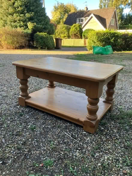 Photo of free Pine coffee table (Thurston IP313RG) #1