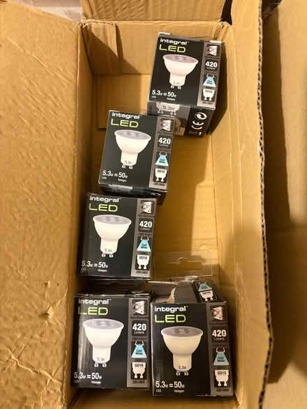 Photo of free Integral LED 5.3w, GU10, cool white, 420 lumen (Rooksdown RG24) #1