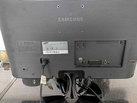 Photo of free Samsung T22300A HDTV Monitor (Coventry CV1) #2