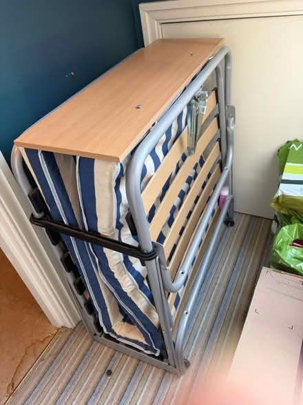 Photo of free Single foldable camp bed (NW6) #1