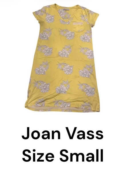 Photo of free Joan Vass Woman’s Top (Brooklyn Storage) #1