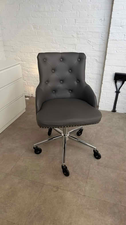 Photo of free Office chair (Ossory road, london SE1) #1