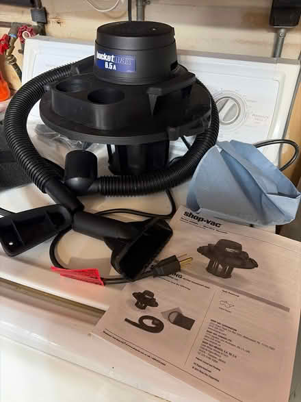 Photo of free BucketMax we try vacuum head (Elmhurst , Queens) #2