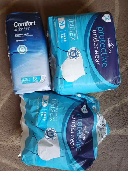 Photo of free Men's disposable pants and pads (Penrith CA11) #1