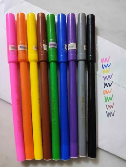 Photo of free Coloured markers (Tpy) #1