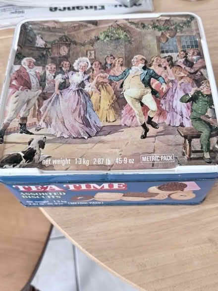 Photo of free Vintage Biscuit Tins (Little Heath RG31) #1