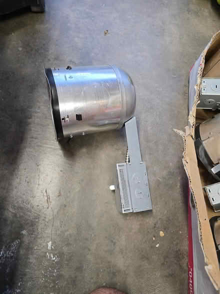 Photo of free 7 recessed lighting cans (San Mateo Village) #3