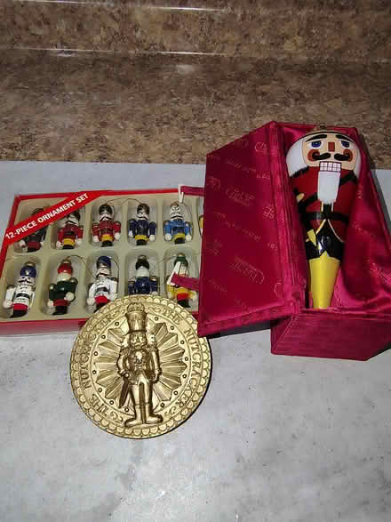 Photo of free Christmas Items (19th Ward) #4