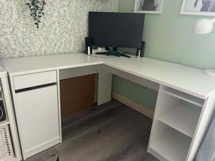 Photo of free Large desk (Muirhouse) #1