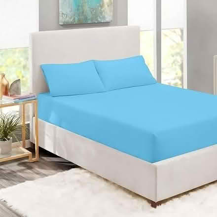 Photo of double bedsheet (University of Brighton - Falmer campus BN1) #1