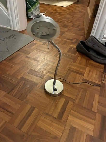Photo of free LED reading light (Wallasey CH44) #3