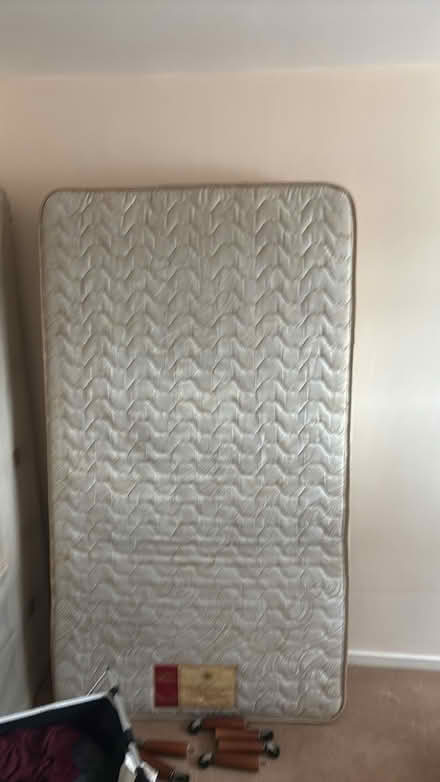 Photo of free Large single bed (Lindfield RH16) #4