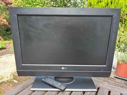 Photo of free TV LG 26” screen (Cupar KY15) #1