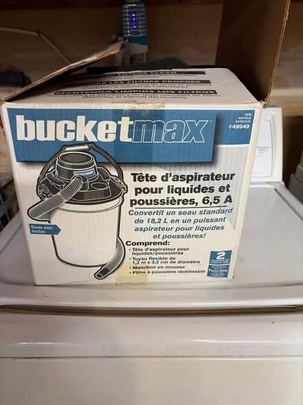 Photo of free BucketMax we try vacuum head (Elmhurst , Queens) #3