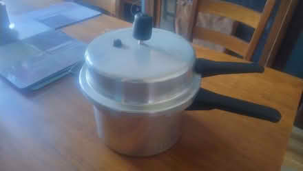 Photo of free Pressure cooker (Bathwick BA2) #1