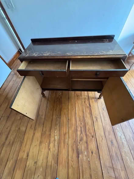 Photo of free Bedroom dresser w/ drawer/cupboard (Stoke Newington N16) #2
