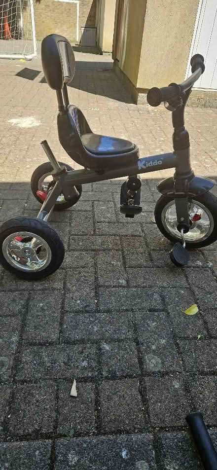 Photo of free Kidss trickle (Woodstock OX20) #1