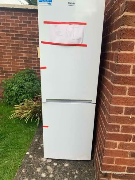 Photo of free Fridge freezer white Beko (CH2 Upton) #1