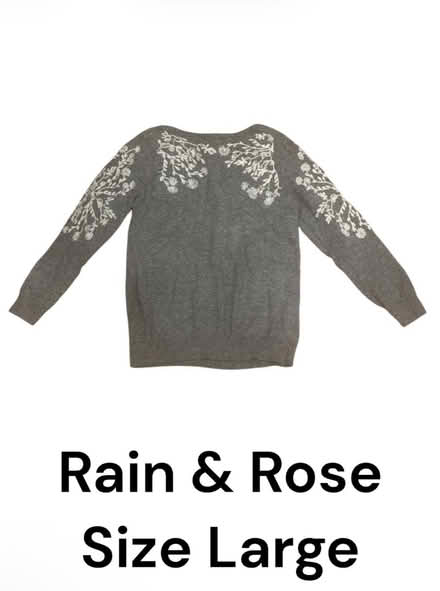 Photo of free Rain & Rose Woman’s Top (Brooklyn Storage) #1