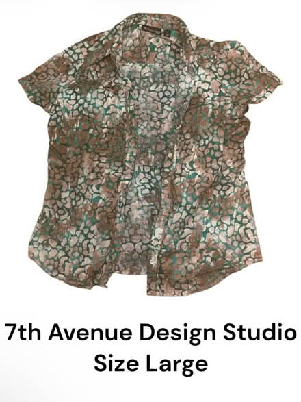 Photo of free 7th Ave Design Studio Woman’s Top (Brooklyn Storage) #1