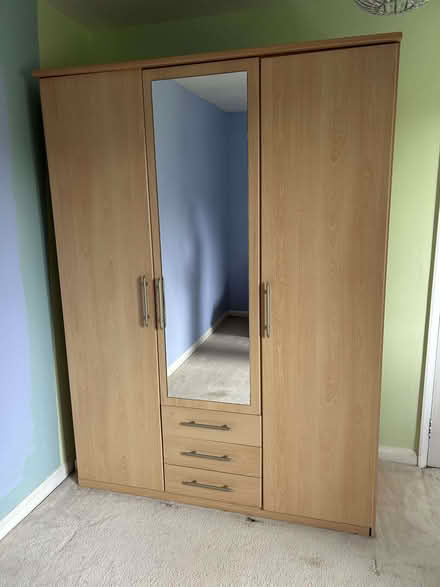 Photo of free Bedroom cupboard and 2 sets of drawers (Helsington LA8) #1
