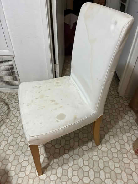 Photo of free Dining table type chairs (Northwest Sunnyvale) #1