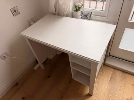 Photo of free Desk (Highbury N5) #3