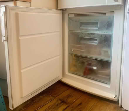 Photo of free Fridge Freezer (Polmadie G42) #4