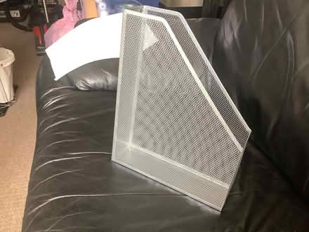 Photo of free Metal sorting tray with magazine rack (Leighton Buzzard LU7) #4