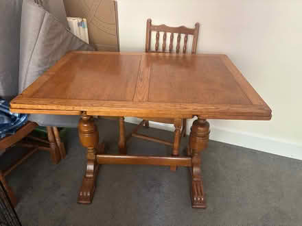Photo of free Extendable dining table (IP11) #2