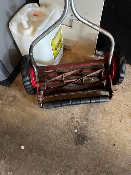 Photo of free Push lawn mower (6831 NE Claremont Ave,) #2