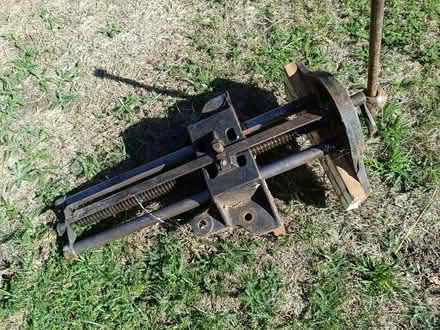 Photo of free Woodworking Bench Vise (Bray SL6) #3