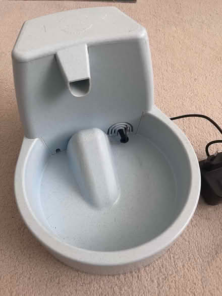 Photo of free Petsafe fountain for cats or small dogs (St. John's Wood NW8) #1