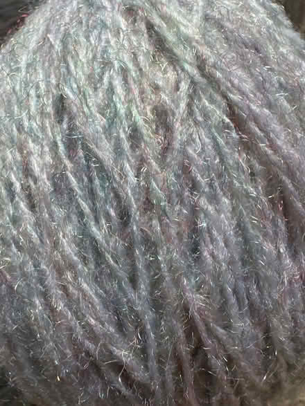 Photo of free 2 ply acrylic yarn (Sanderstead CR2) #2