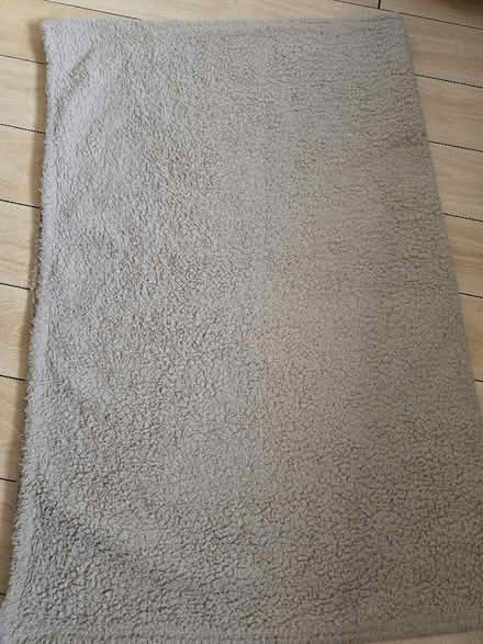 Photo of free Blanket / throw. Dog bed? (Portchester PO16) #1