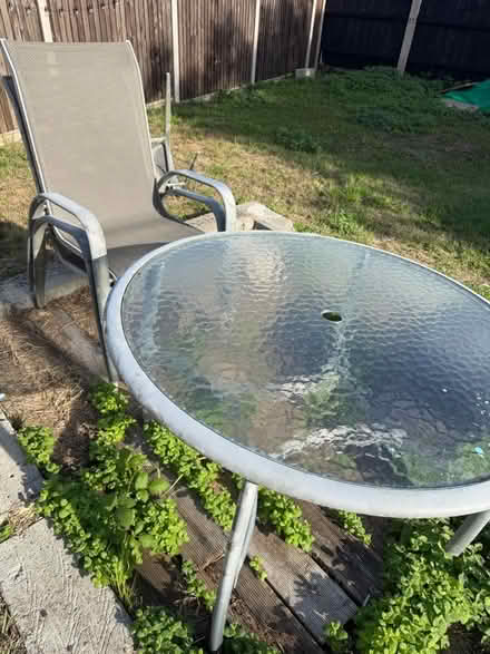 Photo of free garden table and chairs (Stowmarket IP14) #1