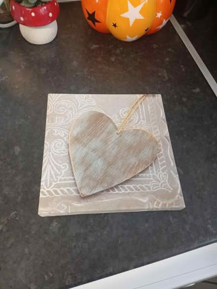 Photo of free Small canvas (Dursley GL11) #1