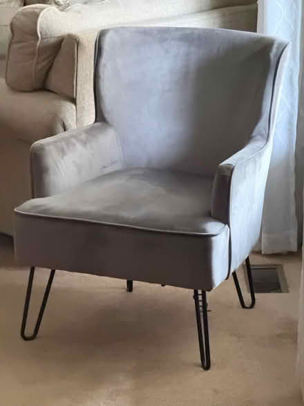 Photo of free Chair (Aurora: Eola & Ogden) #1
