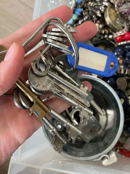 Photo of free Broken costume jewellery (Cam, Dursley GL11) #4