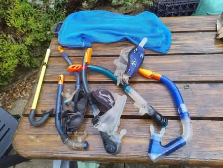 Photo of free Assorted snorkels and goggles (Stinchcombe GL11) #1