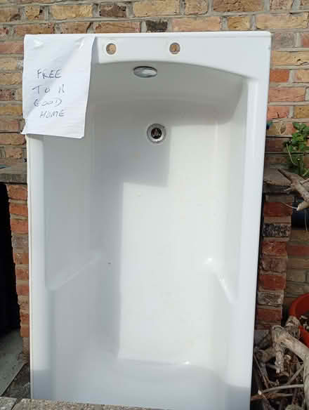 Photo of free Bath (Ladywell SE13) #1