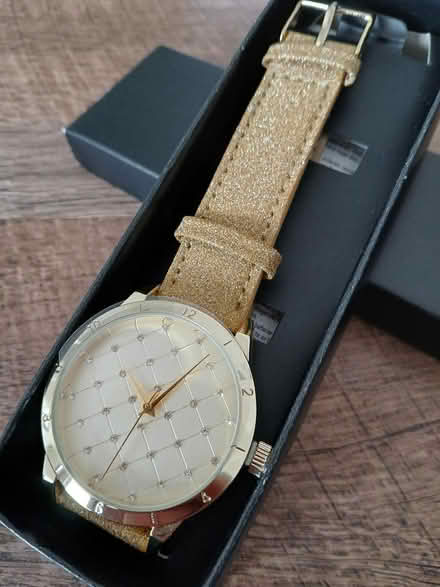 Photo of free Avon ladies watch (Wallisdown BH12) #2