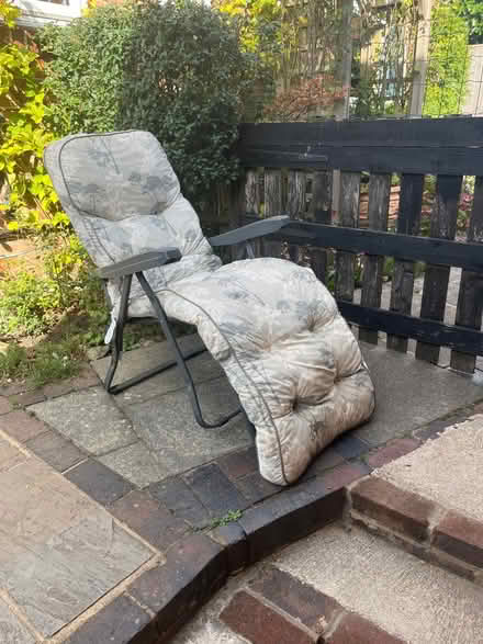 Photo of free Garden chair (Chiddingstone TN8) #1