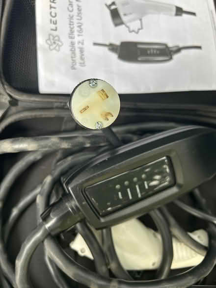 Photo of free EV charger (Silver Spring, MD) #2