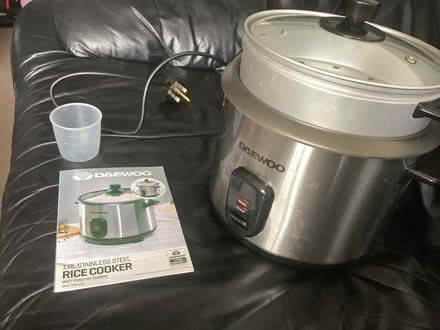 Photo of free 1.8L Rice Cooker with Steamer (Leighton Buzzard LU7) #1