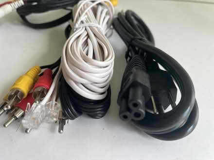 Photo of free Cable collection (Nr Fresh Pond & Mt Auburn Cem.) #2
